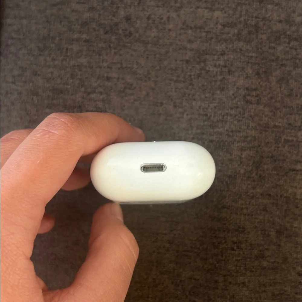 Apple Airpods Gen 1 Charging Case